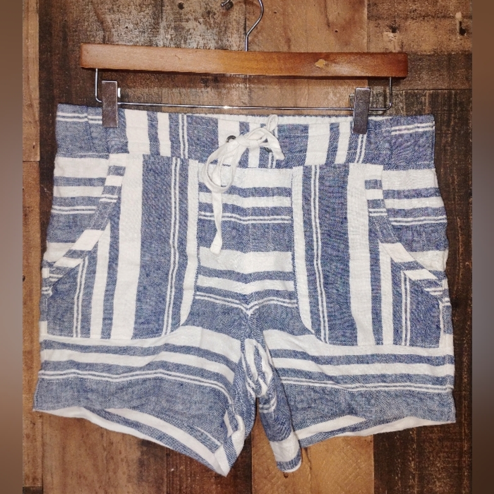 Athleta 100% Linen Elastic Waist Women's Blue Chambray Drawstring Shorts Size 6